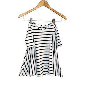 Girls 3T Black White Asymmetrical Striped Lightweight Flowy Bubble Swing Dress